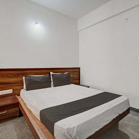Oyo Hotel Bungalow Inn Lodging & Boarding Бангалор Екстериор снимка